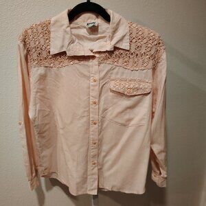 Tcpestry Women's Vintage Button Front Long Sleeve Top Size Medium Stripes Pink